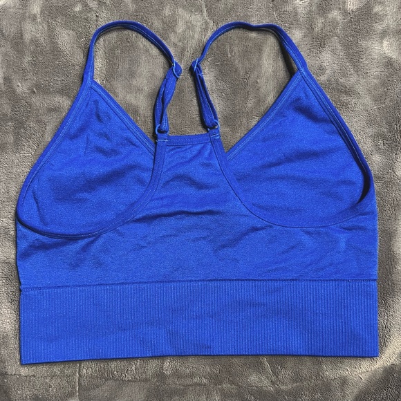 VS PINK SPORTS sports Bra. - Picture 2 of 4